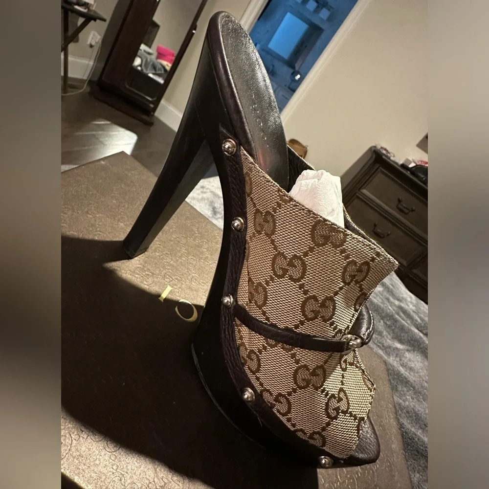 Authentic Gucci Beige/Brown GG Canvas and Leather Icon Bit Platform Clogs - Picture 11 of 13